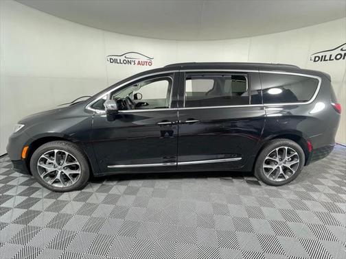 2022 Chrysler Pacifica Limited