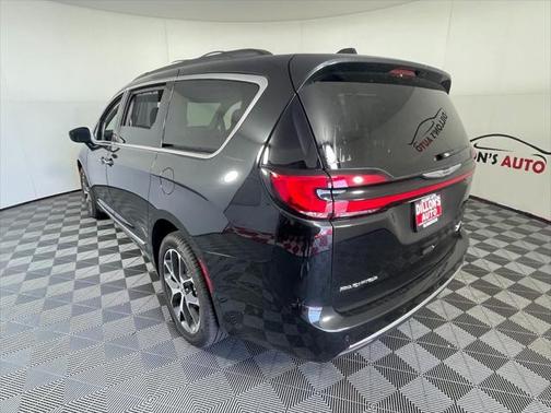 2022 Chrysler Pacifica Limited