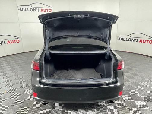 2016 Lexus IS 300 Base