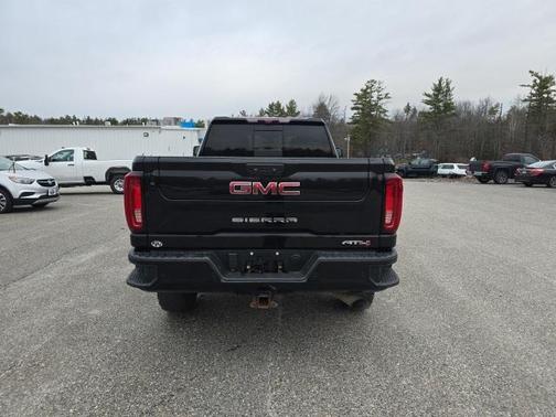 2021 GMC Sierra 2500 AT4