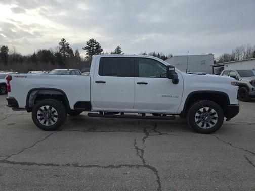2026 Chevrolet Silverado 2500 Custom