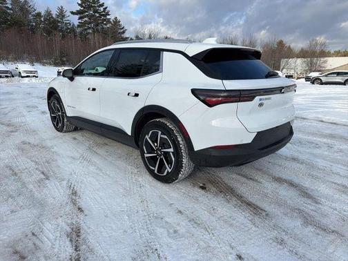 2026 Chevrolet Equinox EV LT 2