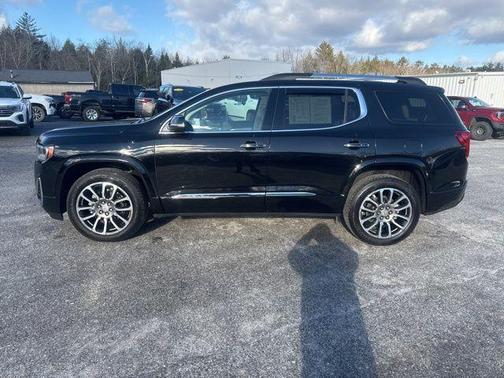 2022 GMC Acadia Denali