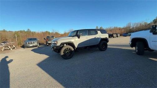 2025 GMC HUMMER EV SUV 2X
