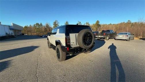 2025 GMC HUMMER EV SUV 2X