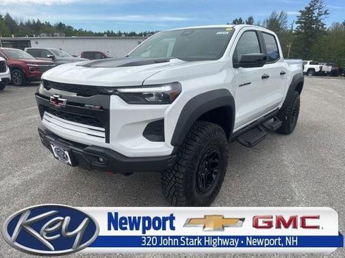 Summit White 2026 Chevrolet Colorado ZR2