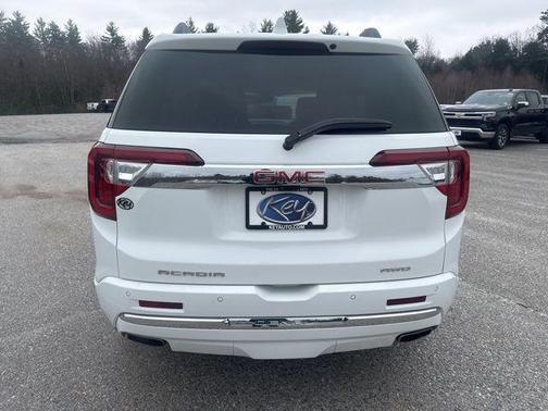 Summit White 2022 GMC Acadia Denali