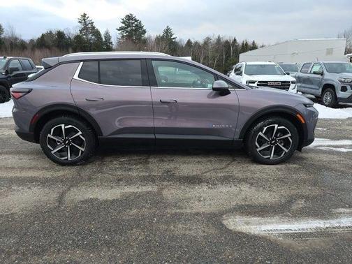 2026 Chevrolet Equinox EV LT 2
