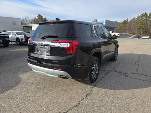 2022 GMC Acadia SLE