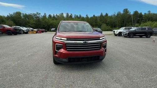 Radiant Red 2025 Chevrolet Traverse LT