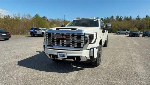 2025 GMC Sierra 3500 Denali