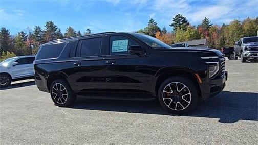 2025 Chevrolet Suburban RST