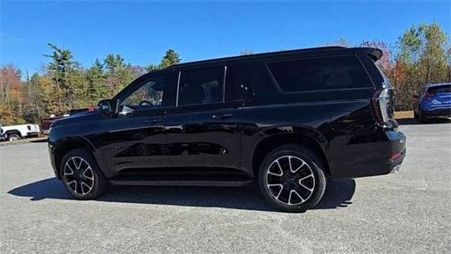 2025 Chevrolet Suburban RST