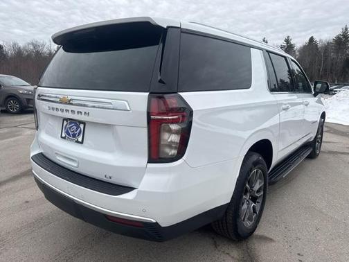2022 Chevrolet Suburban LT