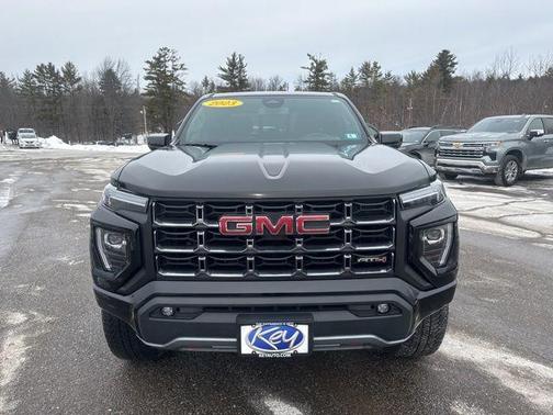 2023 GMC Canyon AT4