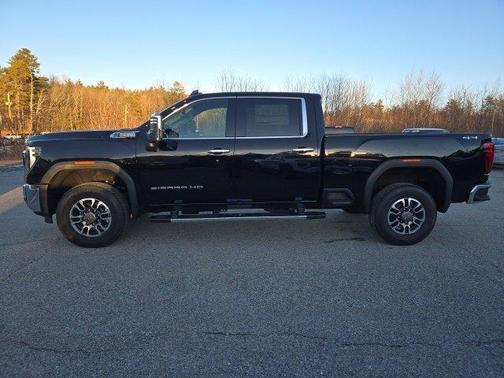 2026 GMC Sierra 2500 SLT