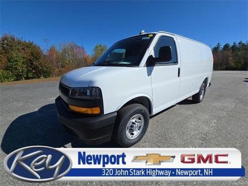 2025 Chevrolet Express 2500 Work Van