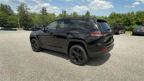 2023 Jeep Grand Cherokee Altitude