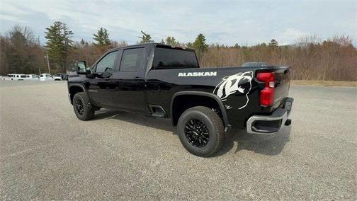 2025 Chevrolet Silverado 3500 LT