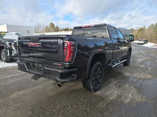 2024 GMC Sierra 2500 AT4