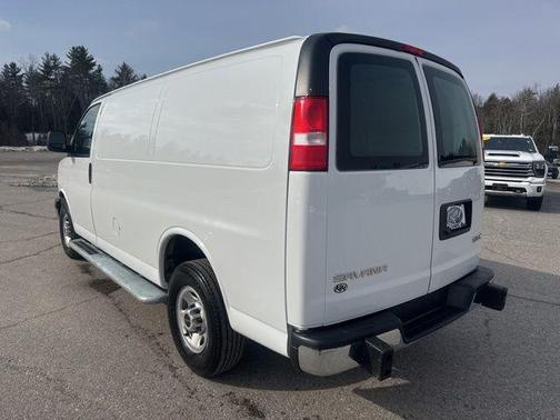 2024 GMC Savana 2500 Work Van