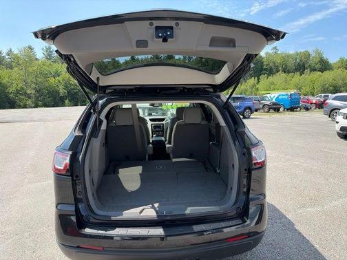 Black Granite Metallic 2015 Chevrolet Traverse 2LT