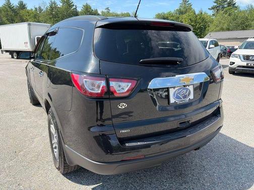 Black Granite Metallic 2015 Chevrolet Traverse 2LT