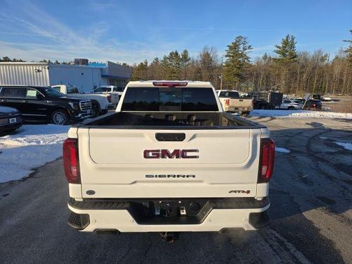 2022 GMC Sierra 1500 Limited AT4