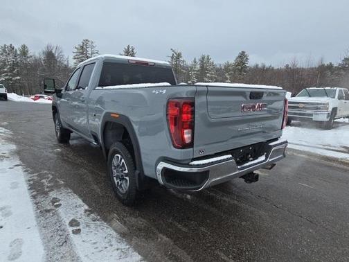 2024 GMC Sierra 2500 SLE