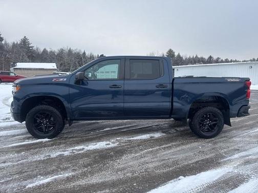 2022 Chevrolet Silverado 1500 Custom Trail Boss