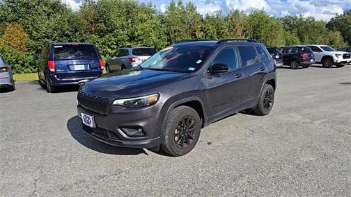 2023 Jeep Cherokee Altitude Lux