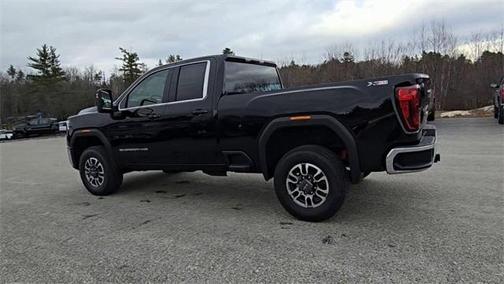 2026 GMC Sierra 2500 SLE