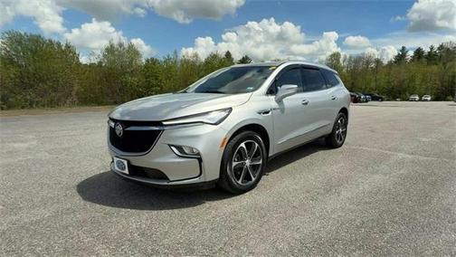 2022 Buick Enclave Essence