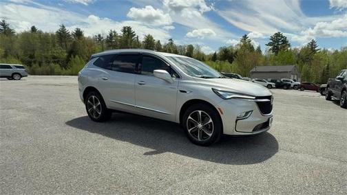 2022 Buick Enclave Essence
