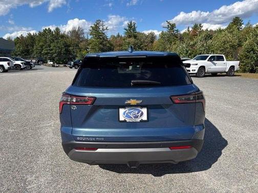 Lakeshore Blue Metallic 2027 Chevrolet Equinox LT