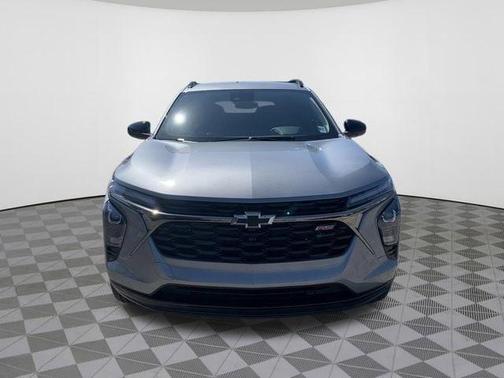 Sterling Gray Metallic 2026 Chevrolet Trax 2RS