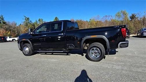 2023 GMC Sierra 3500 SLT