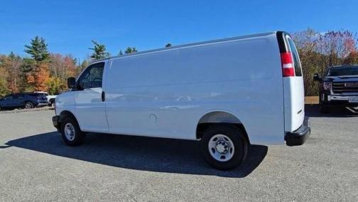 Summit White 2025 Chevrolet Express 2500 Work Van