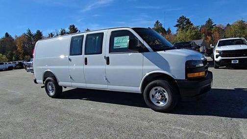 Summit White 2025 Chevrolet Express 2500 Work Van