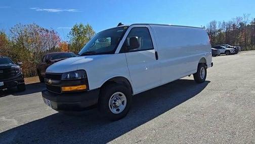 Summit White 2025 Chevrolet Express 2500 Work Van