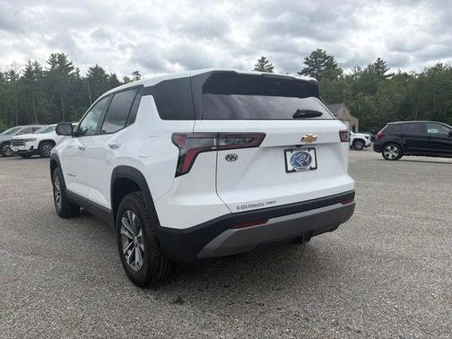 Summit White 2026 Chevrolet Equinox LT