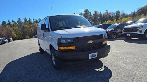 Summit White 2025 Chevrolet Express 2500 Work Van
