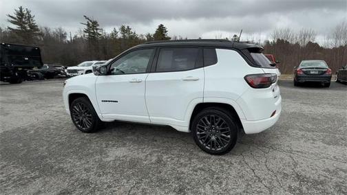 2023 Jeep Compass Altitude