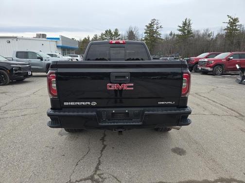 2017 GMC Sierra 1500 Denali