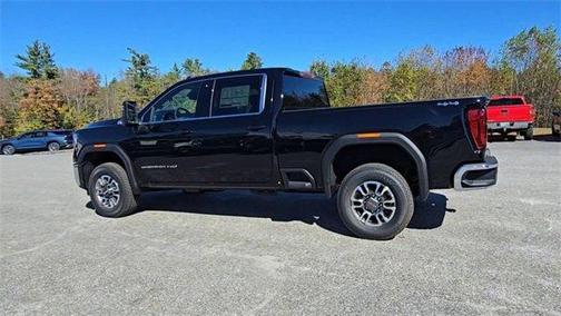 2025 GMC Sierra 2500 SLE