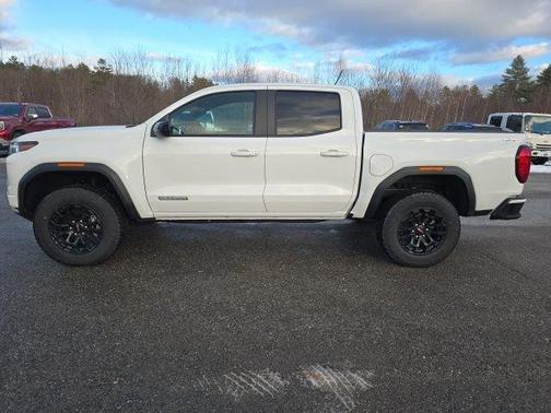 Summit White 2026 GMC Canyon Elevation