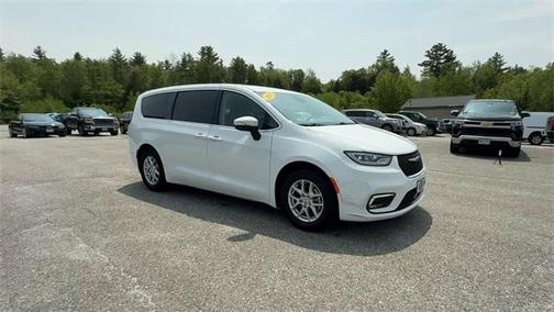 2023 Chrysler Pacifica Touring-L
