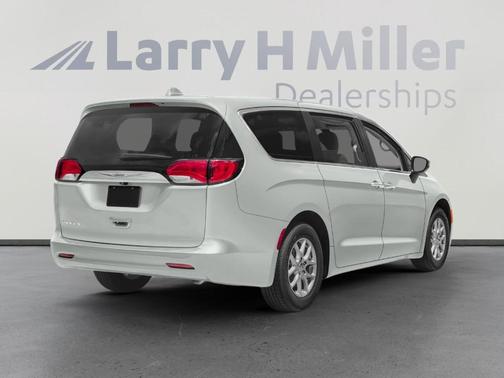 2017 Chrysler Pacifica LX