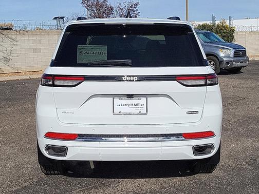 2025 Jeep Grand Cherokee Overland