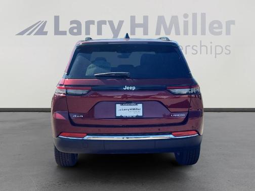 2025 Jeep Grand Cherokee Laredo X